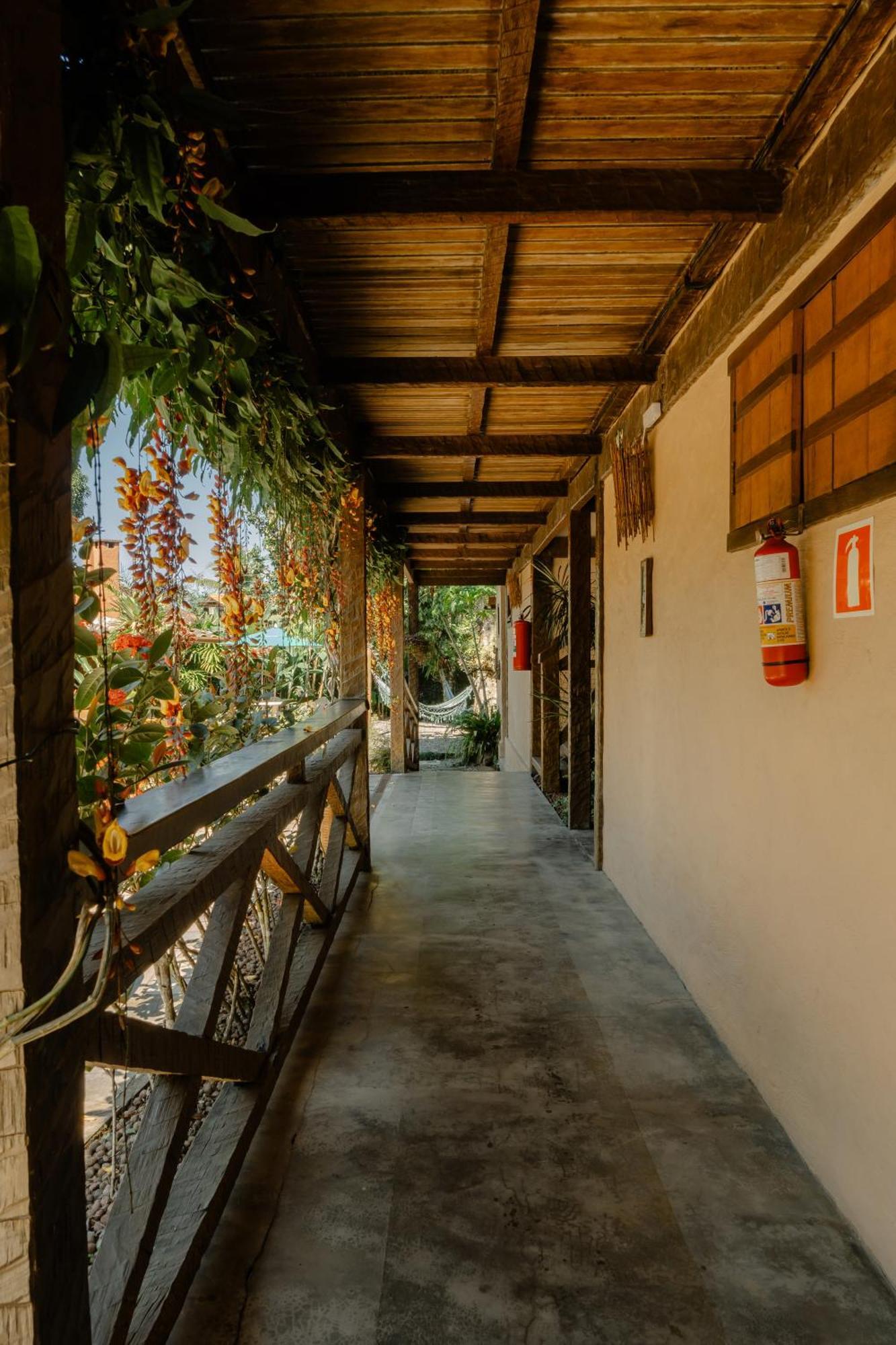 Pouso Do Farol Hotel Ubatuba Exterior photo